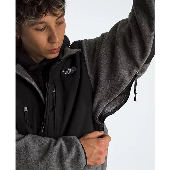 The North Face Men’s Retro Denali Fleece Jacket Black/Gray Sz M Outdoor Hiking - Picture 14 of 15